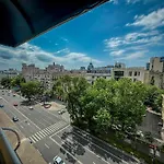 Апартаменти Sunrise Center *