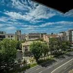 Апартаменти Sunrise Center Бухарест
