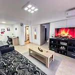 Sunrise Center Апартаменти Бухарест