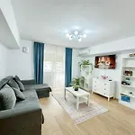 Sunrise Center Бухарест