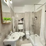 Sunrise Center Апартаменти Бухарест