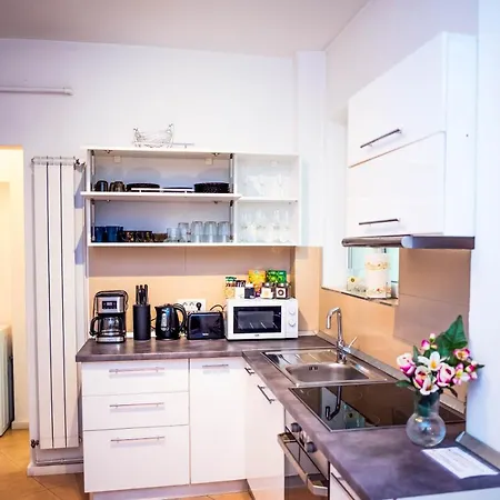 Sunrise Center Apartment Bucharest
