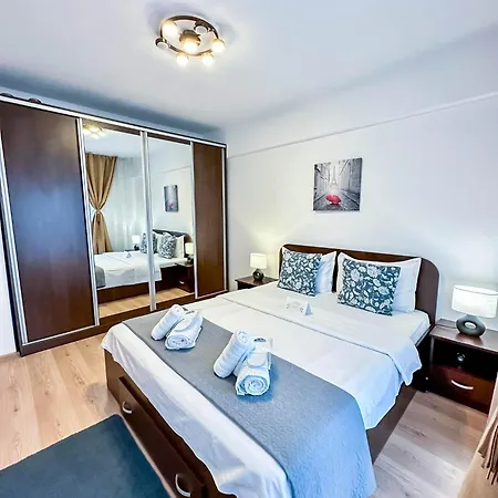 Sunrise Center Daire Bükreş