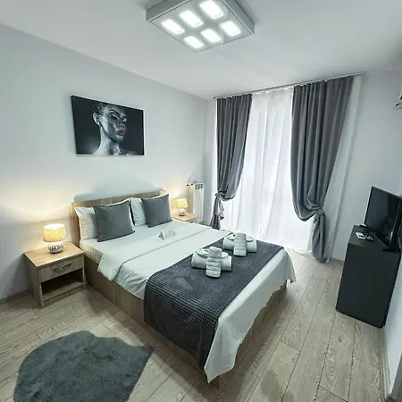 Sunrise Center * Bucharest