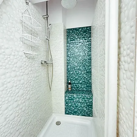 Sunrise Center Apartment