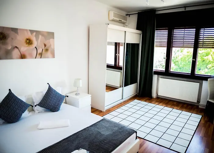 Sunrise Center 부쿠레슈티